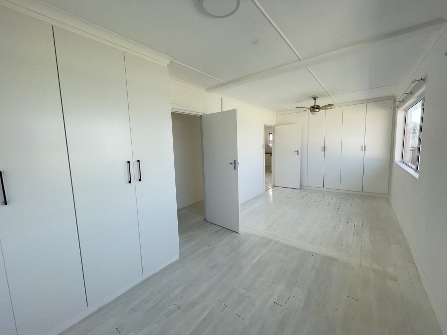 To Let 2 Bedroom Property for Rent in Kidds Beach Eastern Cape